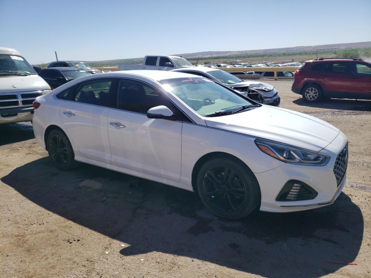 2019 Hyundai Sonata Limited - Image 4