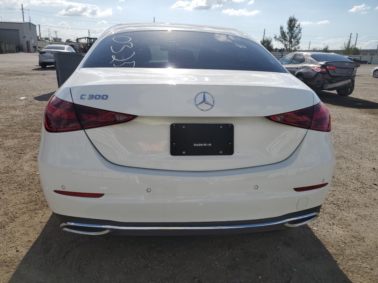 2024 Mercedes-Benz C 300 - Фото 6