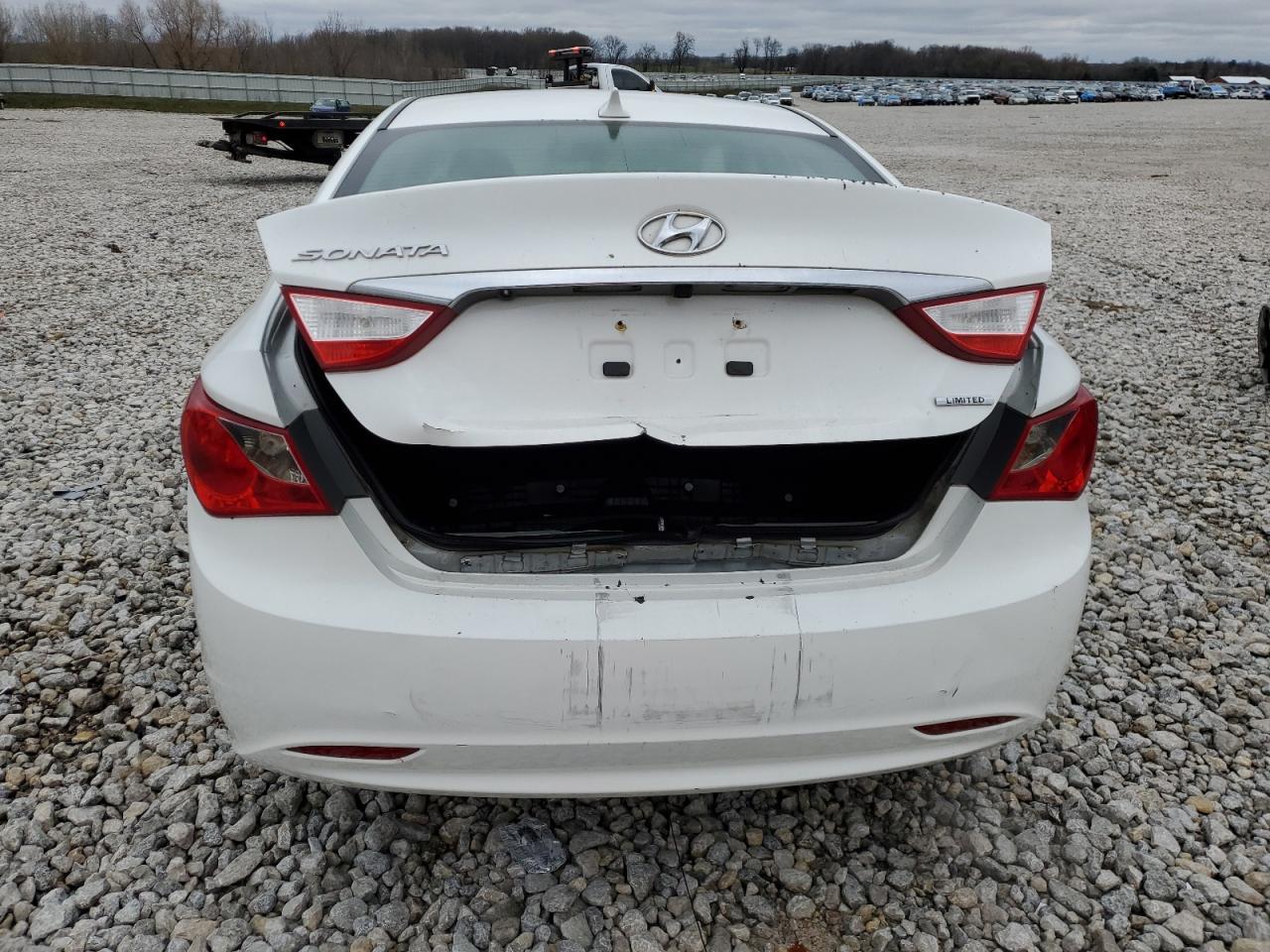 2011 Hyundai Sonata Se - Image 6