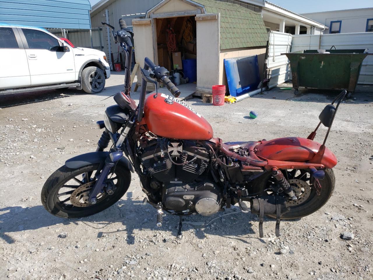 2015 Harley-Davidson Xl883 Iron 883 - Image 3