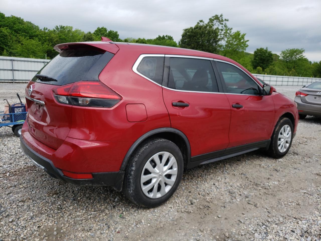 2017 Nissan Rogue S - Фото 3