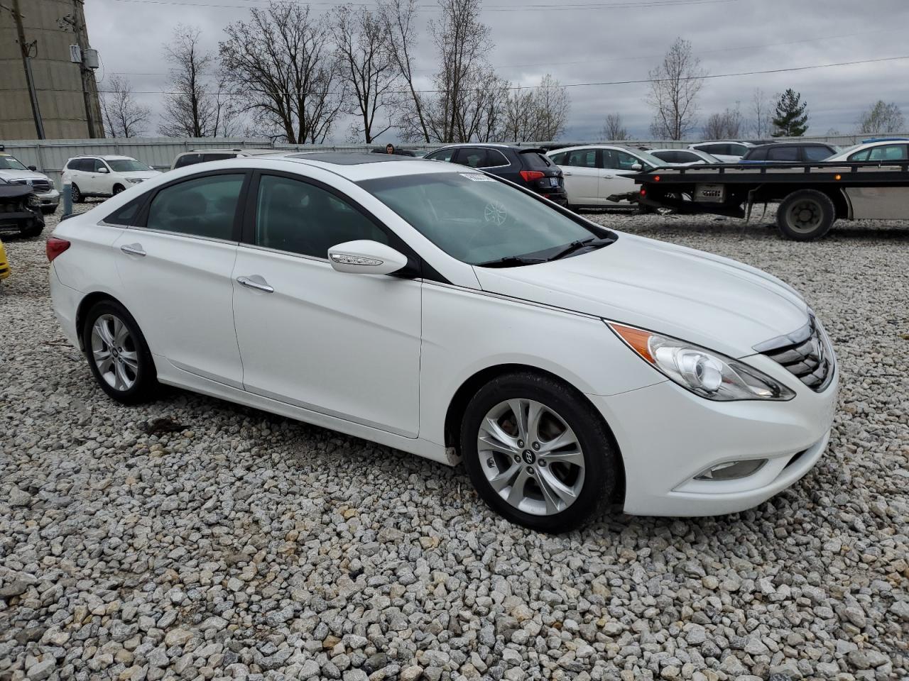 2011 Hyundai Sonata Se - Image 4