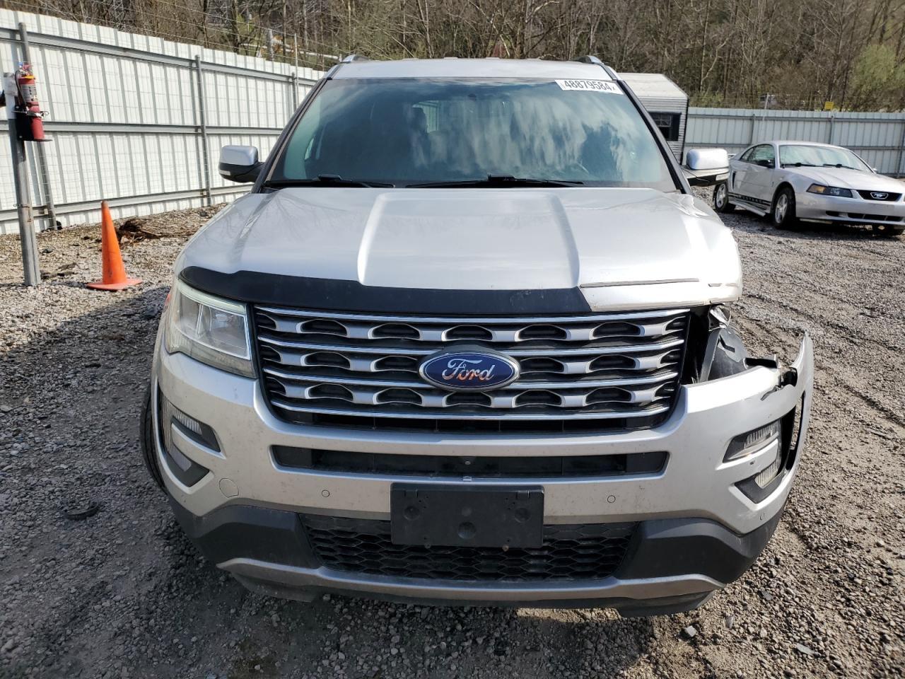 2017 Ford Explorer Limited - Image 5