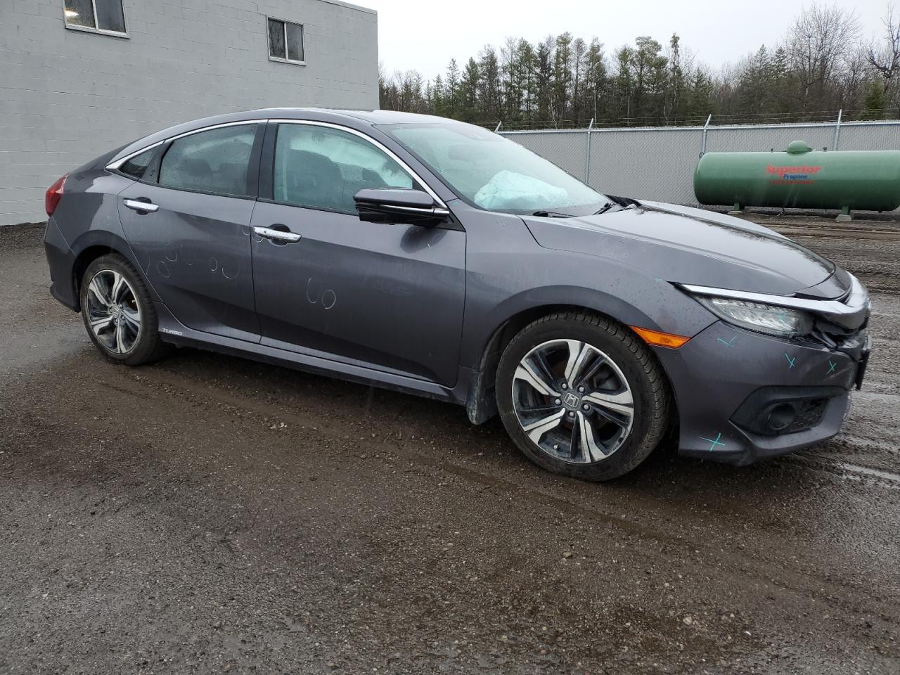 2017 Honda Civic Touring - Фото 4