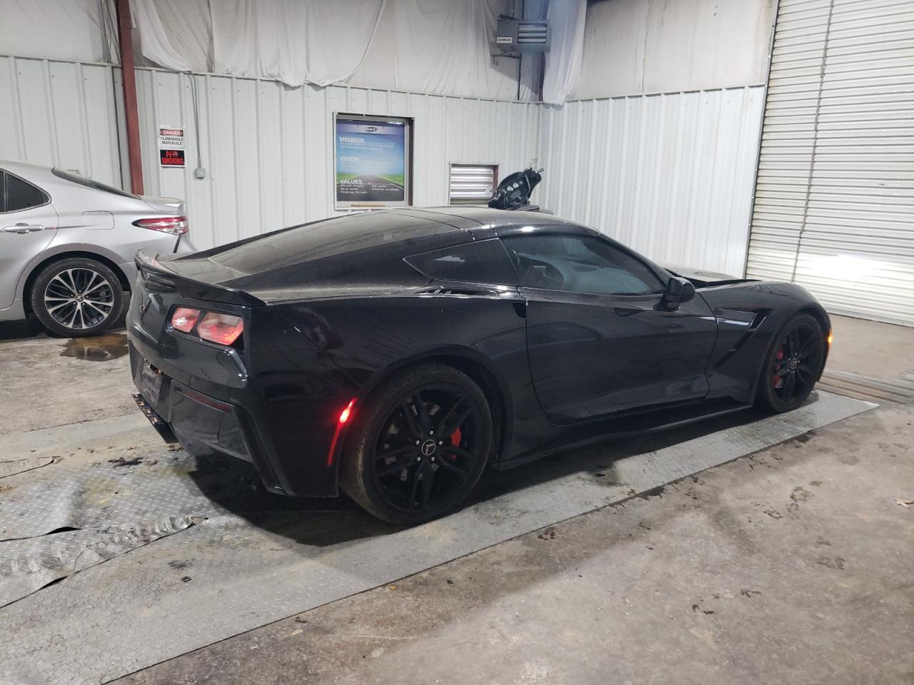 2016 Chevrolet Corvette Stingray Z51 2Lt - Фото 3