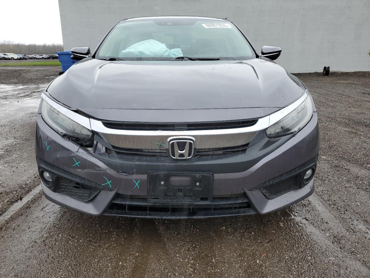 2017 Honda Civic Touring - Фото 5