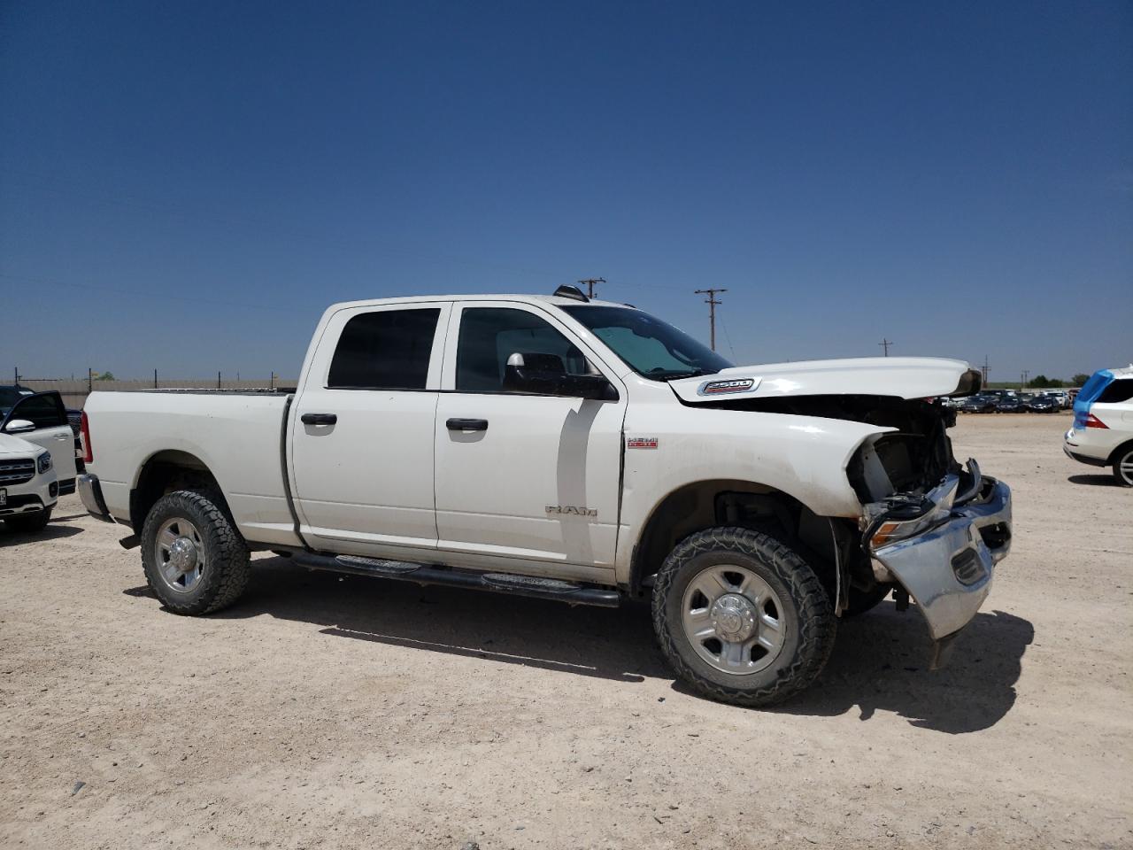 2022 Ram 2500 Tradesman - Фото 4