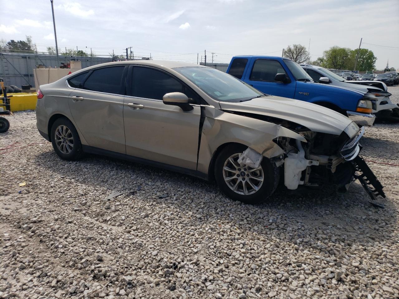 2016 Ford Fusion S - Фото 4