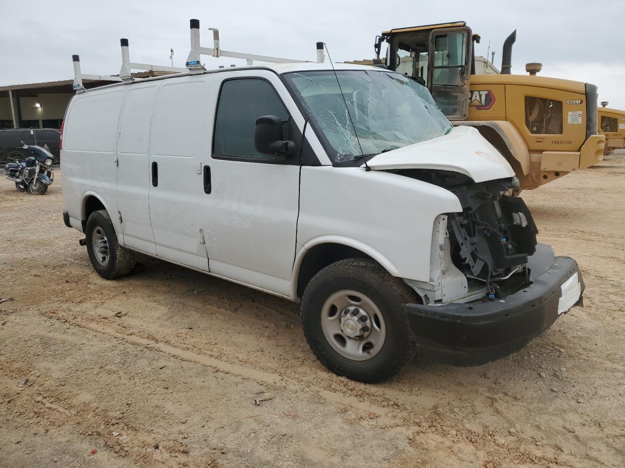 2020 Chevrolet Express G3500 - Фото 4