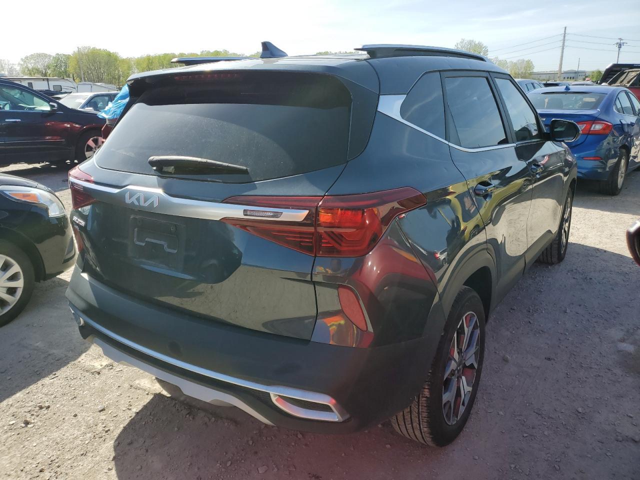 2022 Kia Seltos Ex - Image 3