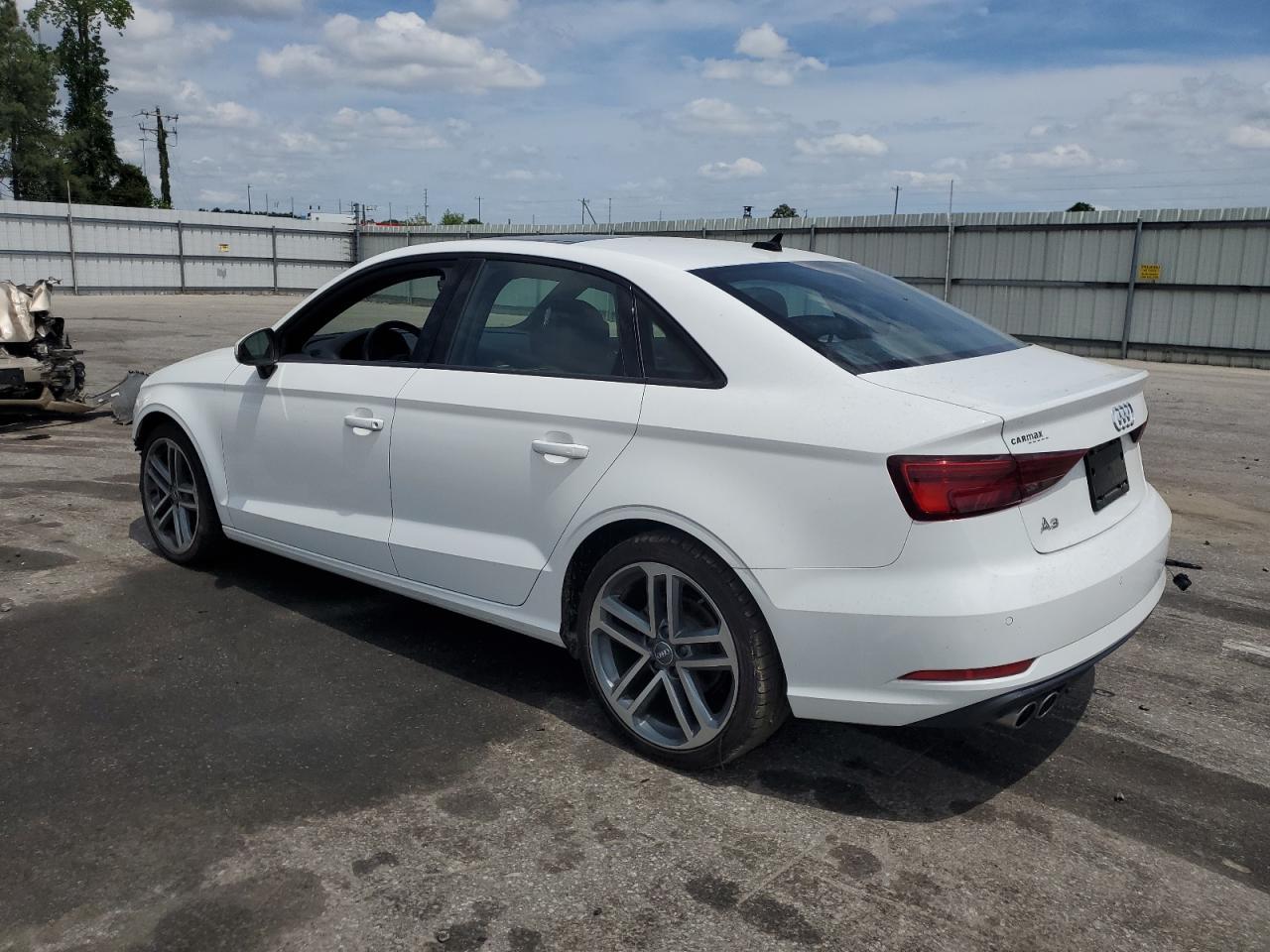 2020 Audi A3 Premium Plus - Фото 2