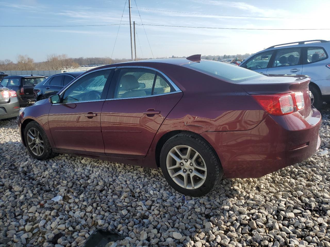 2015 Chevrolet Malibu 1Lt - Фото 2