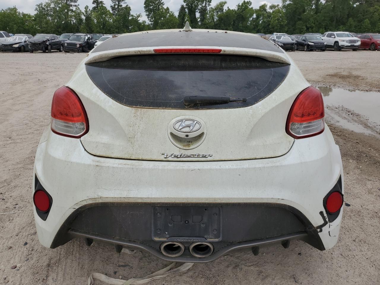 2016 Hyundai Veloster Turbo - Фото 6