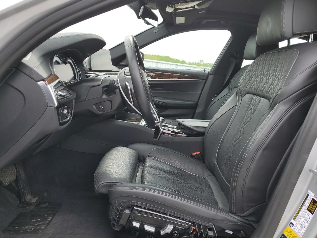 2017 BMW 540 Xi - Image 7