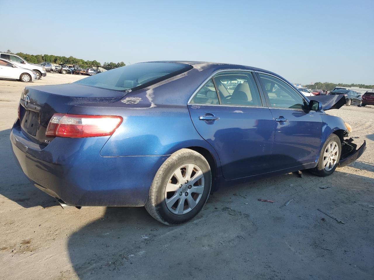 2007 Toyota Camry Ce - Image 3