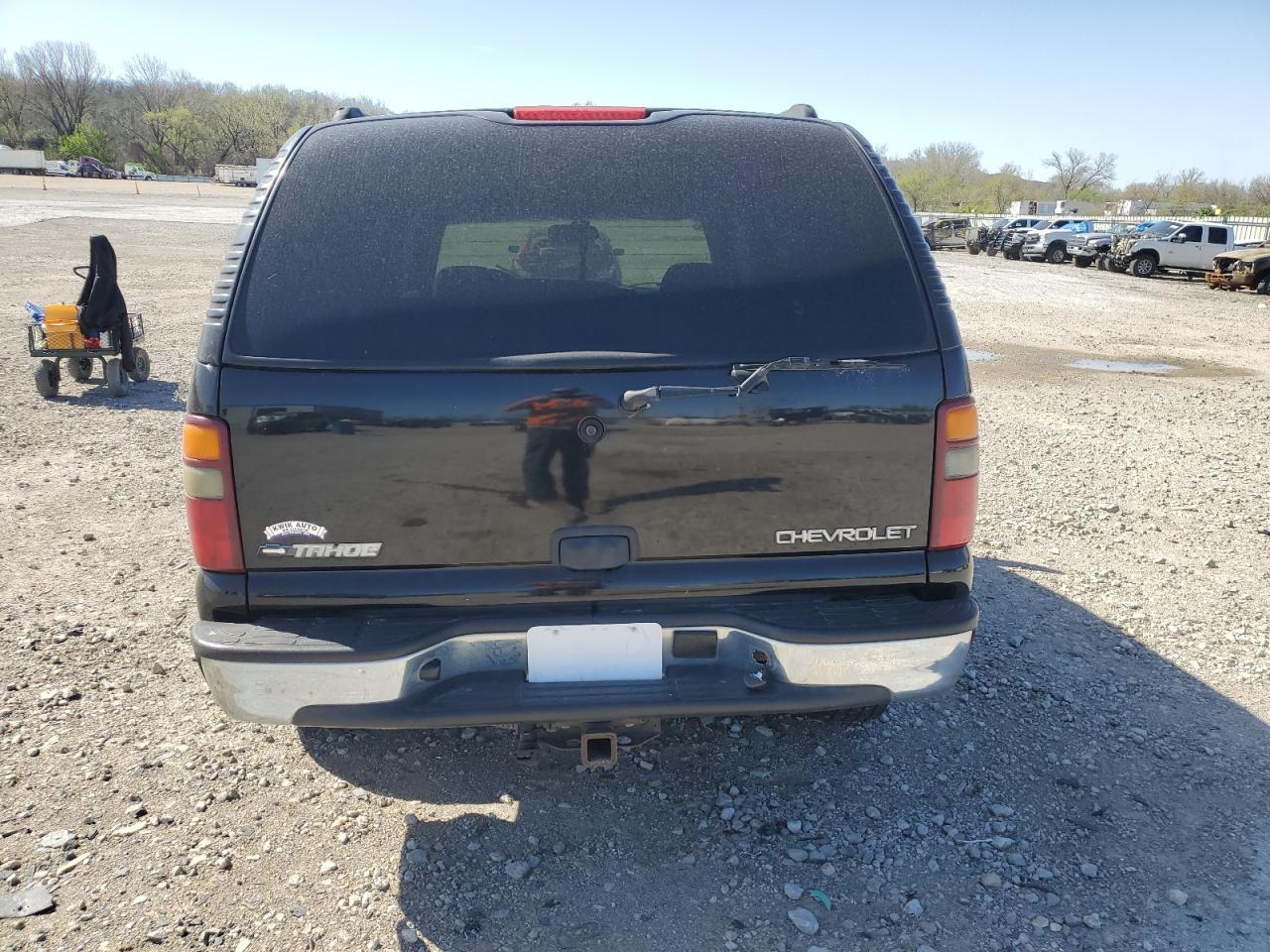 2003 Chevrolet Tahoe C1500 - Image 6