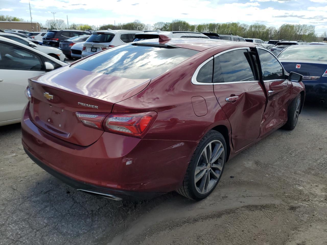 2020 Chevrolet Malibu Premier - Фото 3