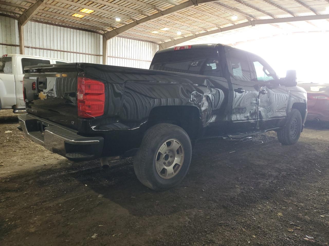 2018 Chevrolet Silverado C1500 Lt - Image 3