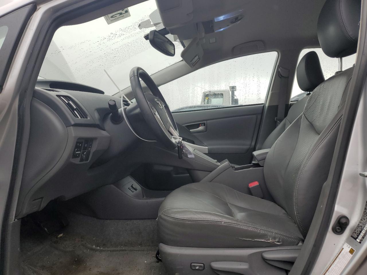 2010 Toyota Prius - Image 7
