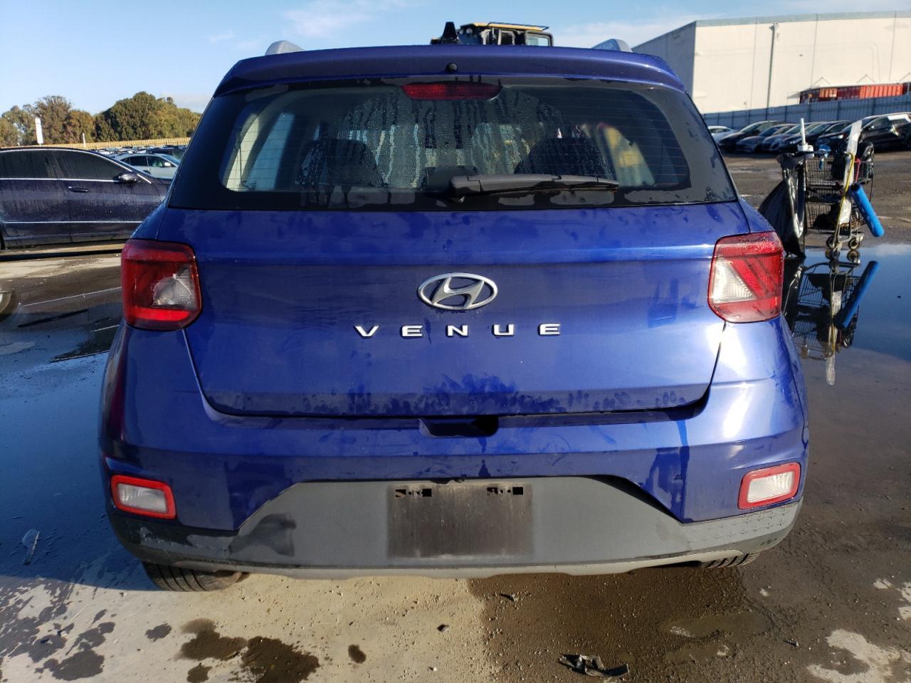 2021 Hyundai Venue Sel - Image 6