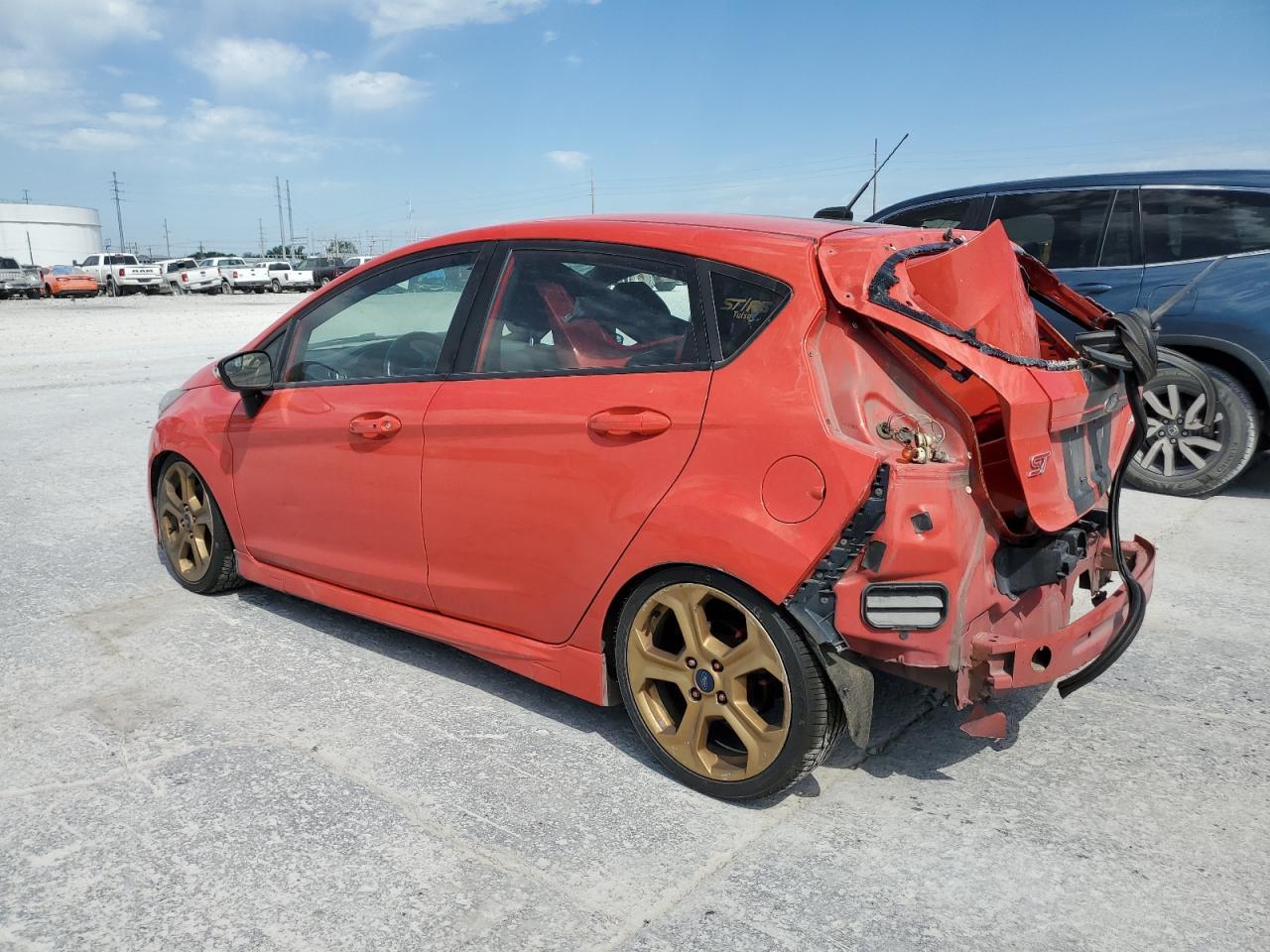 2016 Ford Fiesta St - Фото 2