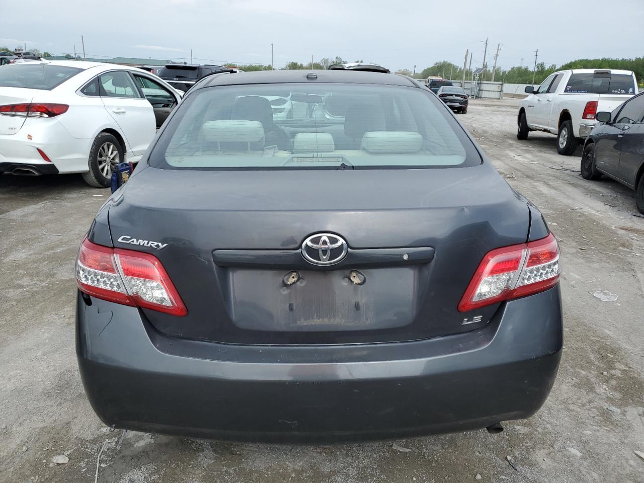 2011 Toyota Camry Base - Image 6