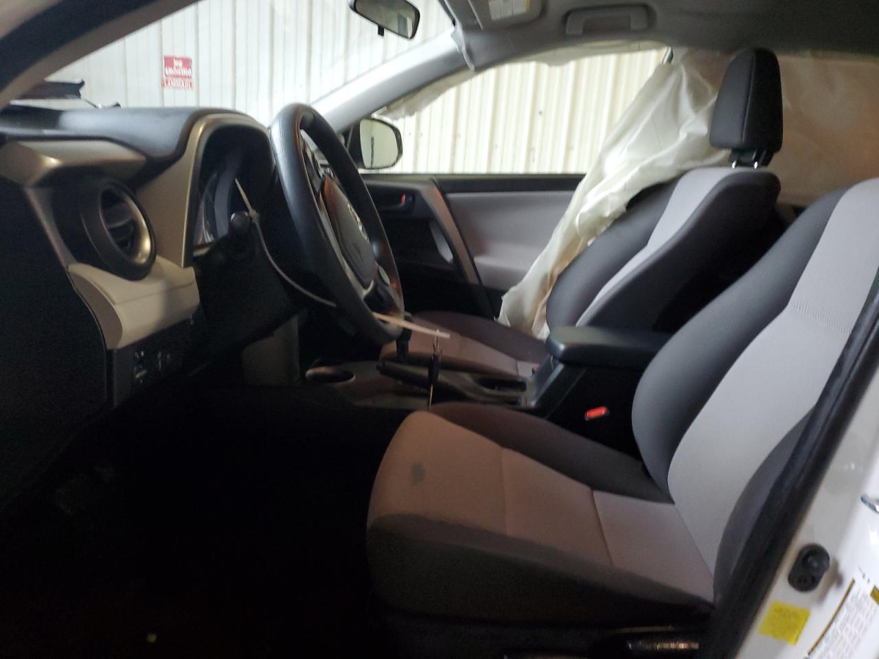 2015 Toyota Rav4 Le - Фото 7