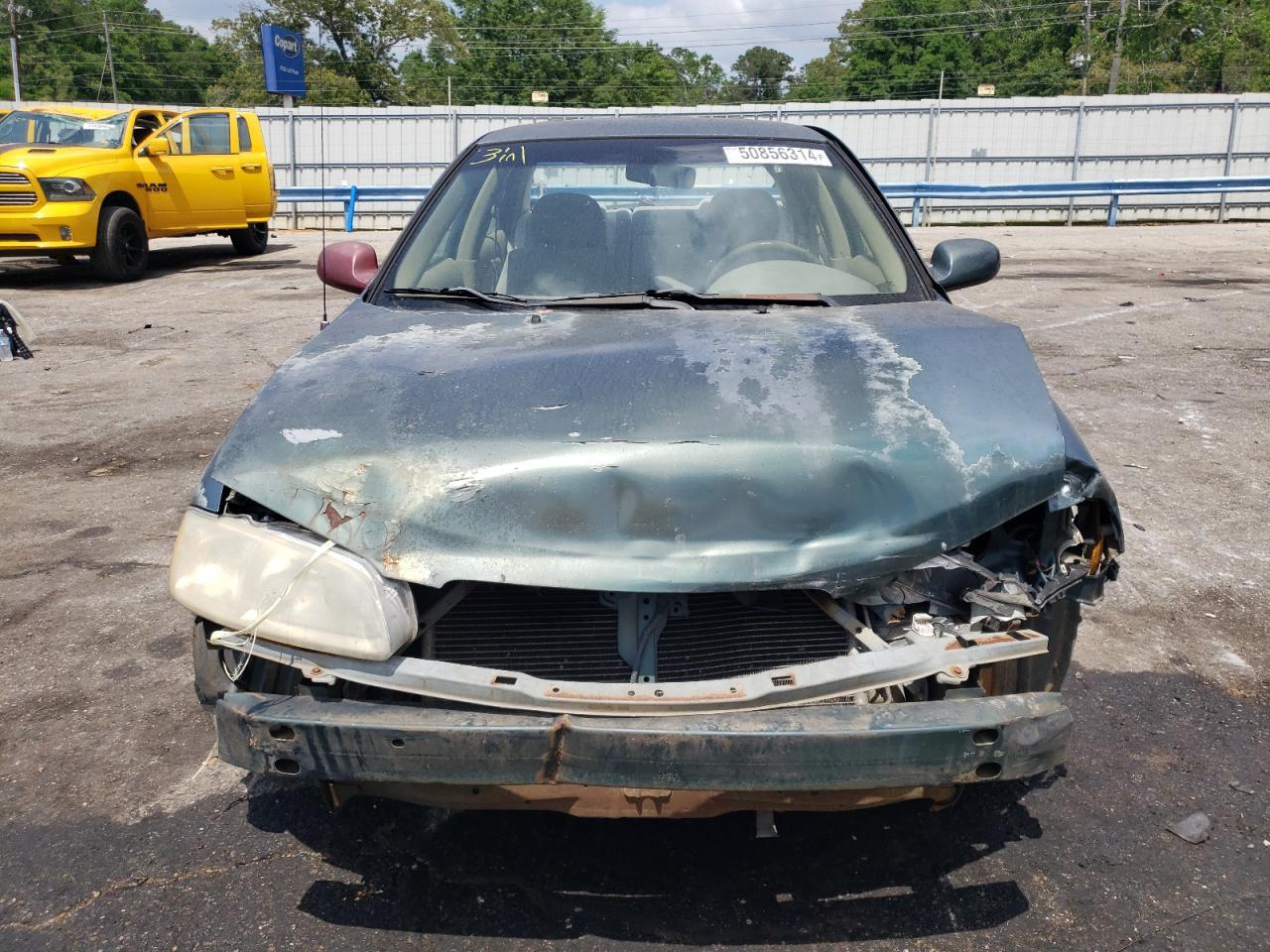 2001 Nissan Sentra Xe - Фото 5