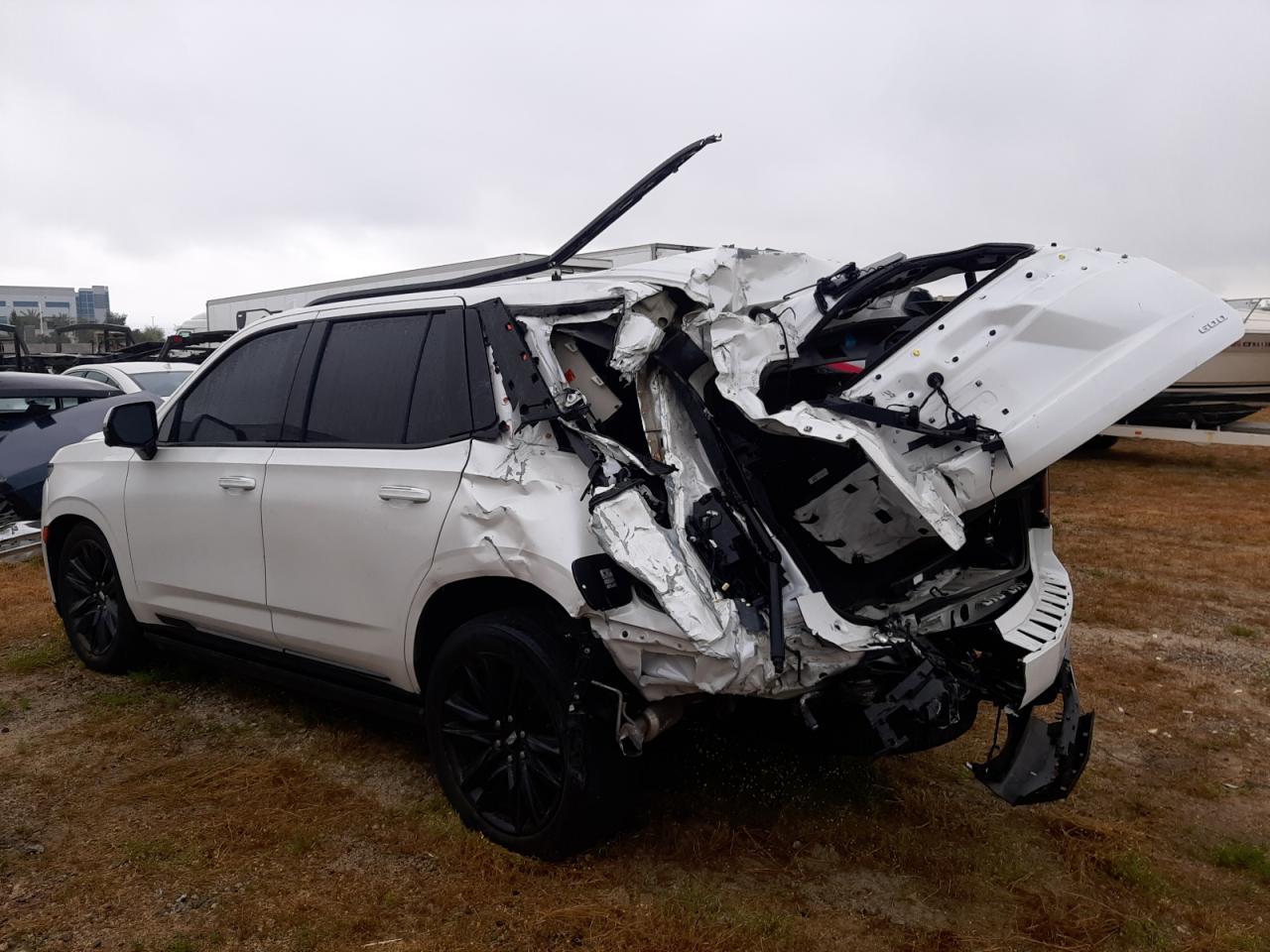 2021 Cadillac Escalade Sport Platinum - Фото 2