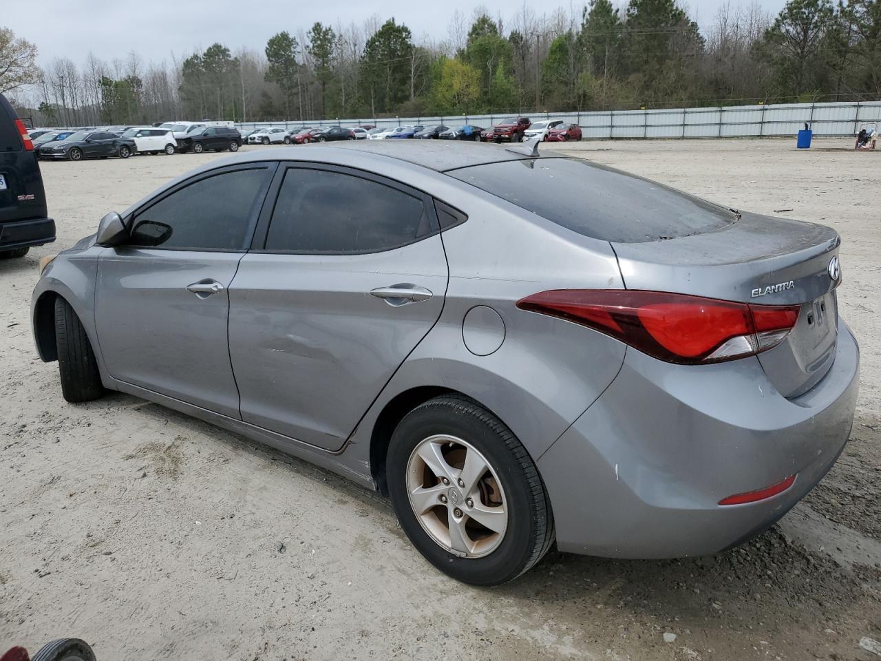 2014 Hyundai Elantra Se - Фото 2