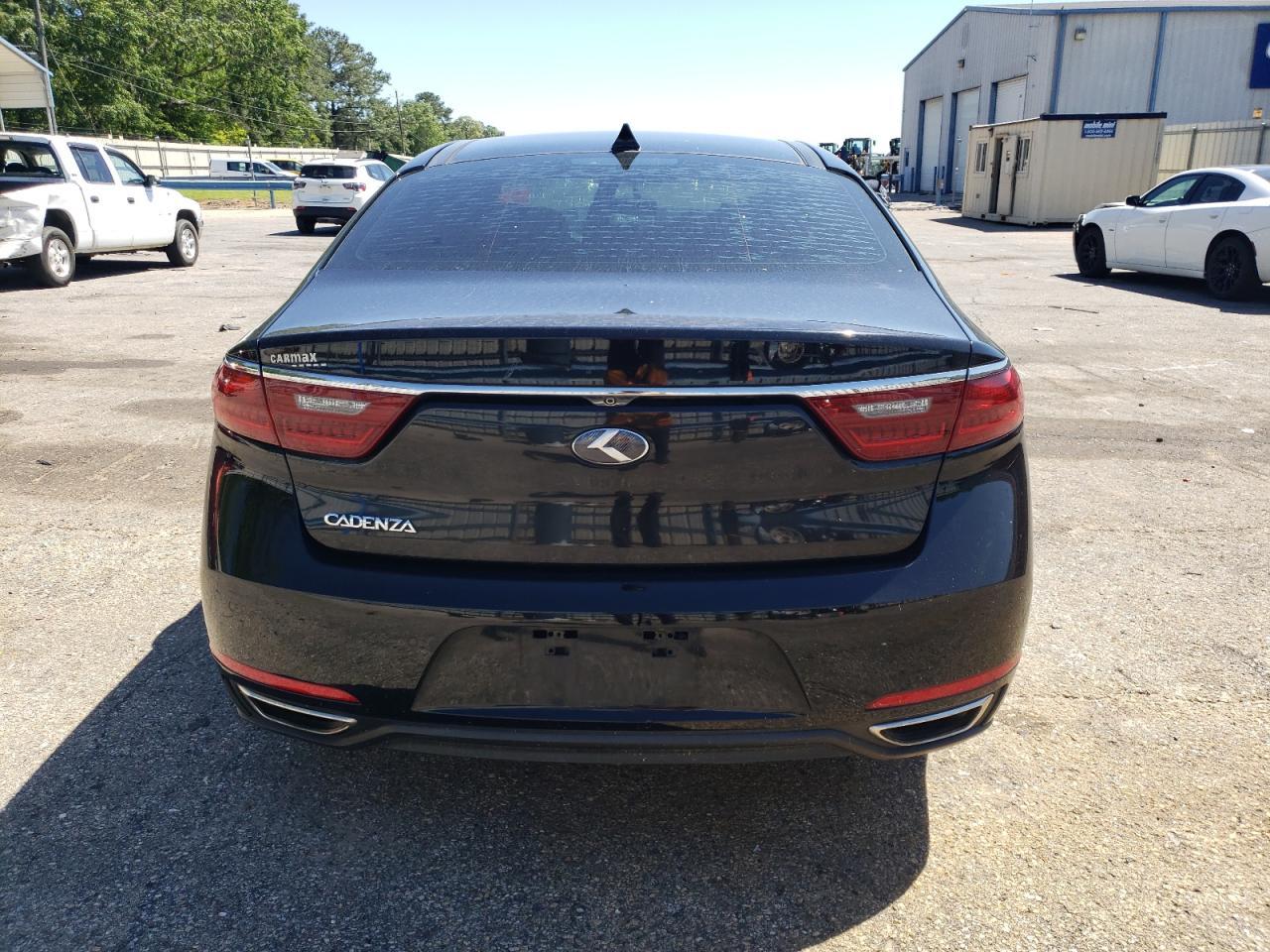 2017 Kia Cadenza Premium - Image 6