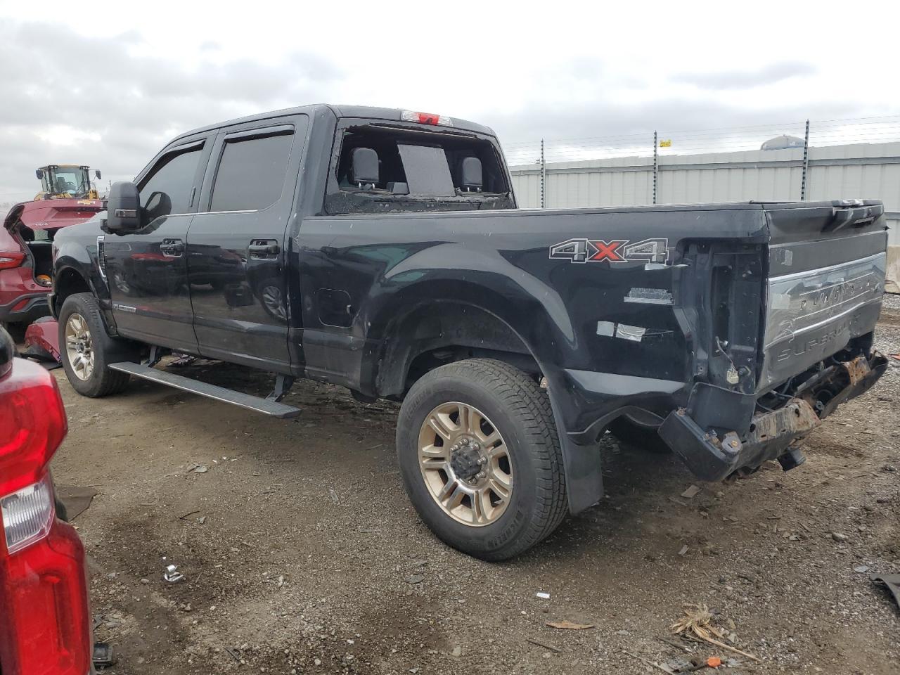 2017 Ford F350 Super Duty - Фото 2