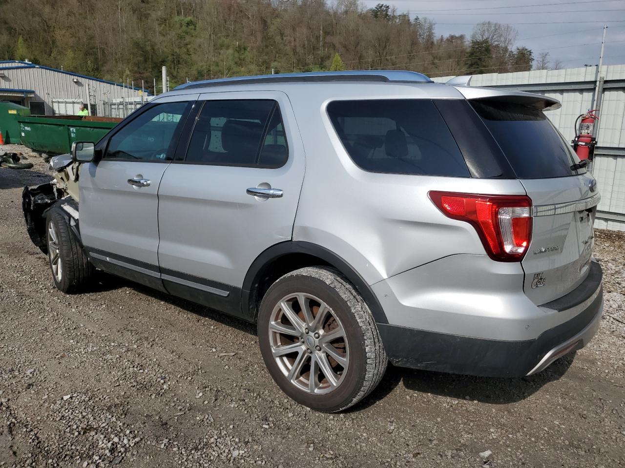 2017 Ford Explorer Limited - Image 2