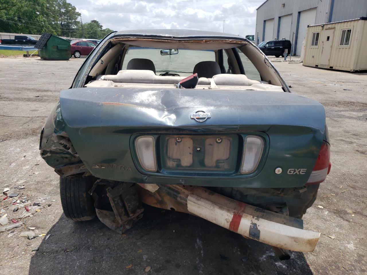 2001 Nissan Sentra Xe - Фото 6