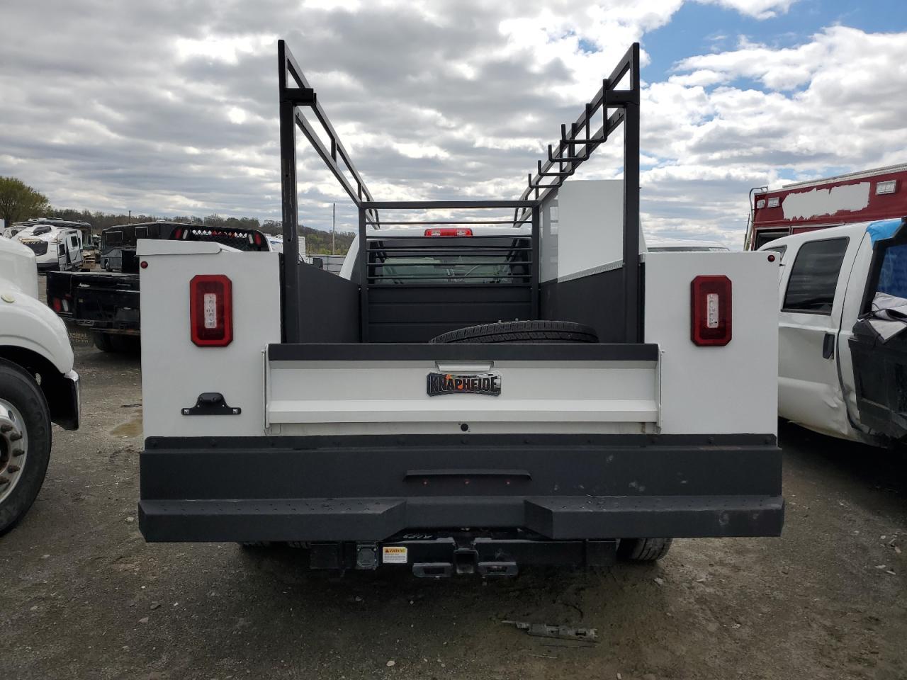 2023 Ram 3500 - Image 6