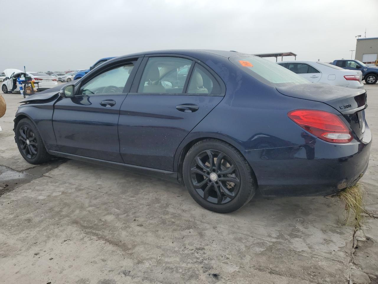 2016 Mercedes-Benz C 300 - Фото 2