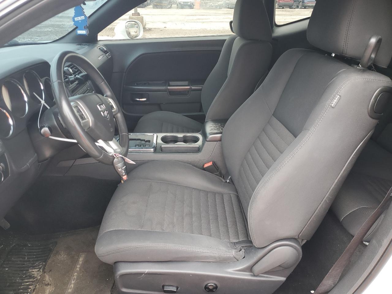 2013 Dodge Challenger Sxt - Image 7