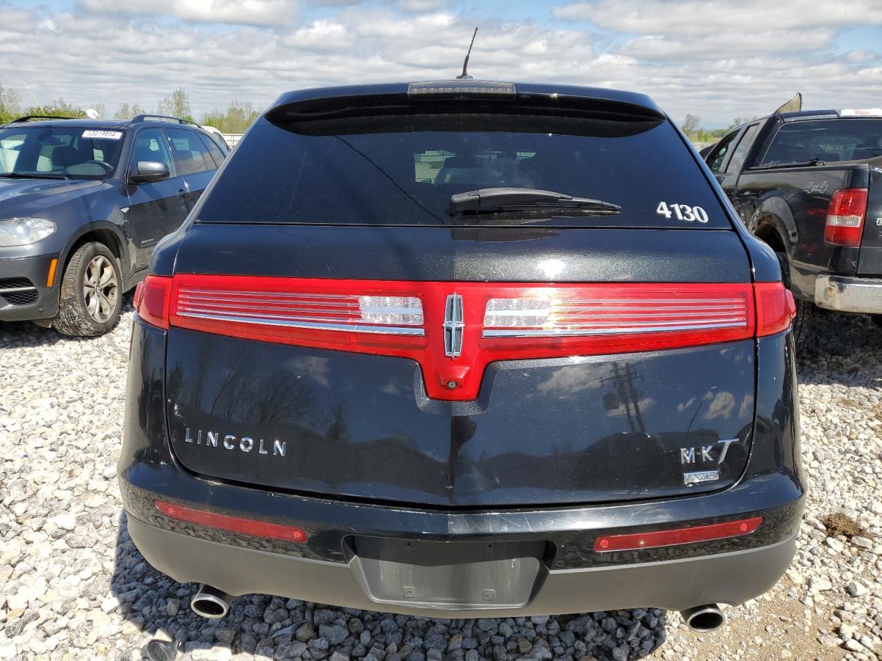 2015 Lincoln Mkt - Image 6