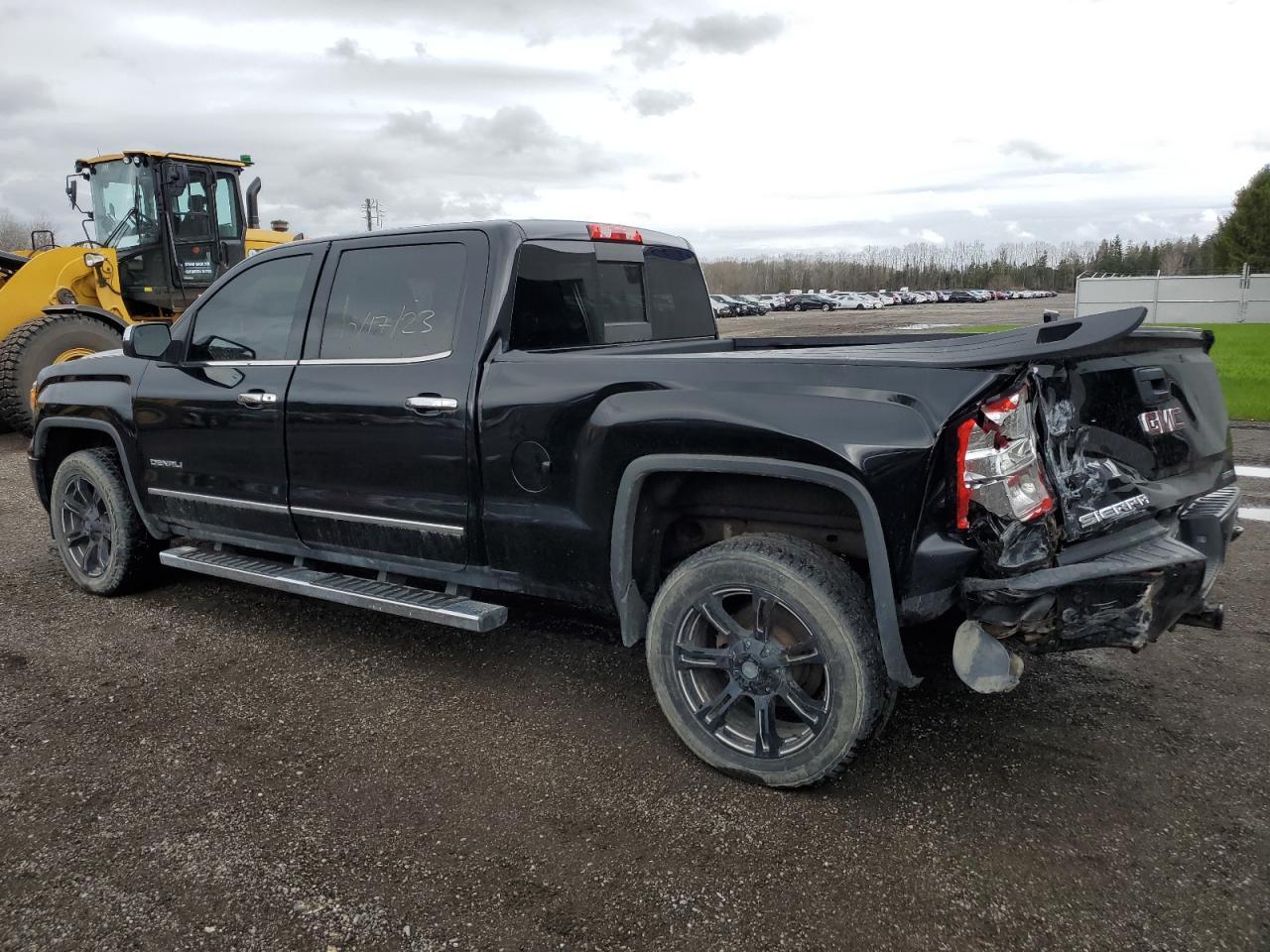 2015 GMC Sierra K1500 Denali - Фото 2