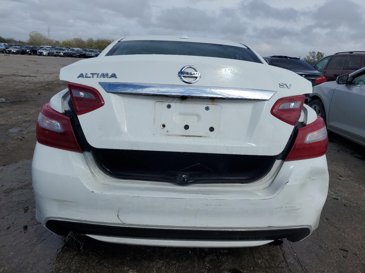 2018 Nissan Altima 2.5 - Image 6