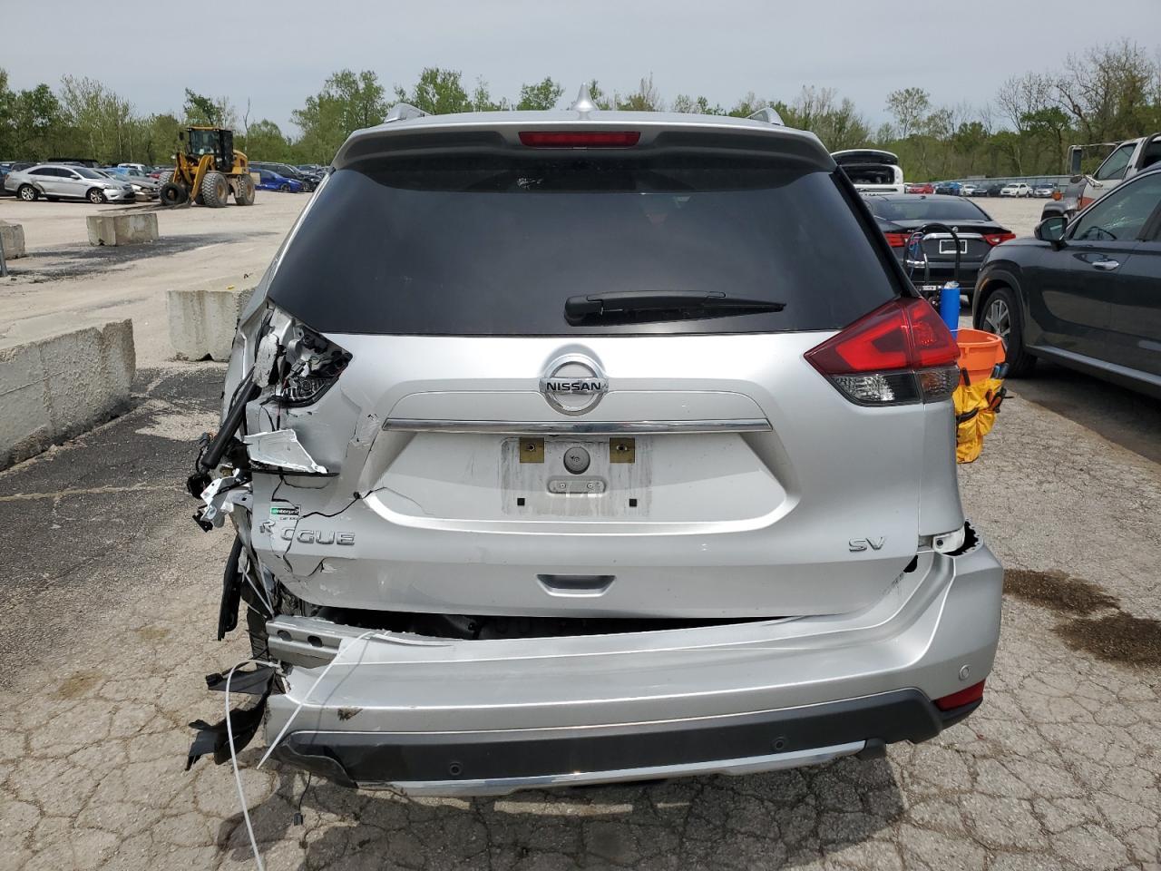 2020 Nissan Rogue S - Фото 6