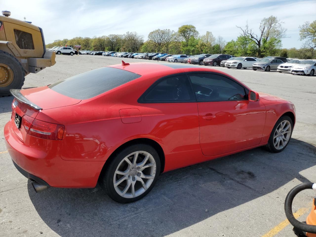 2012 Audi A5 Premium Plus - Фото 3