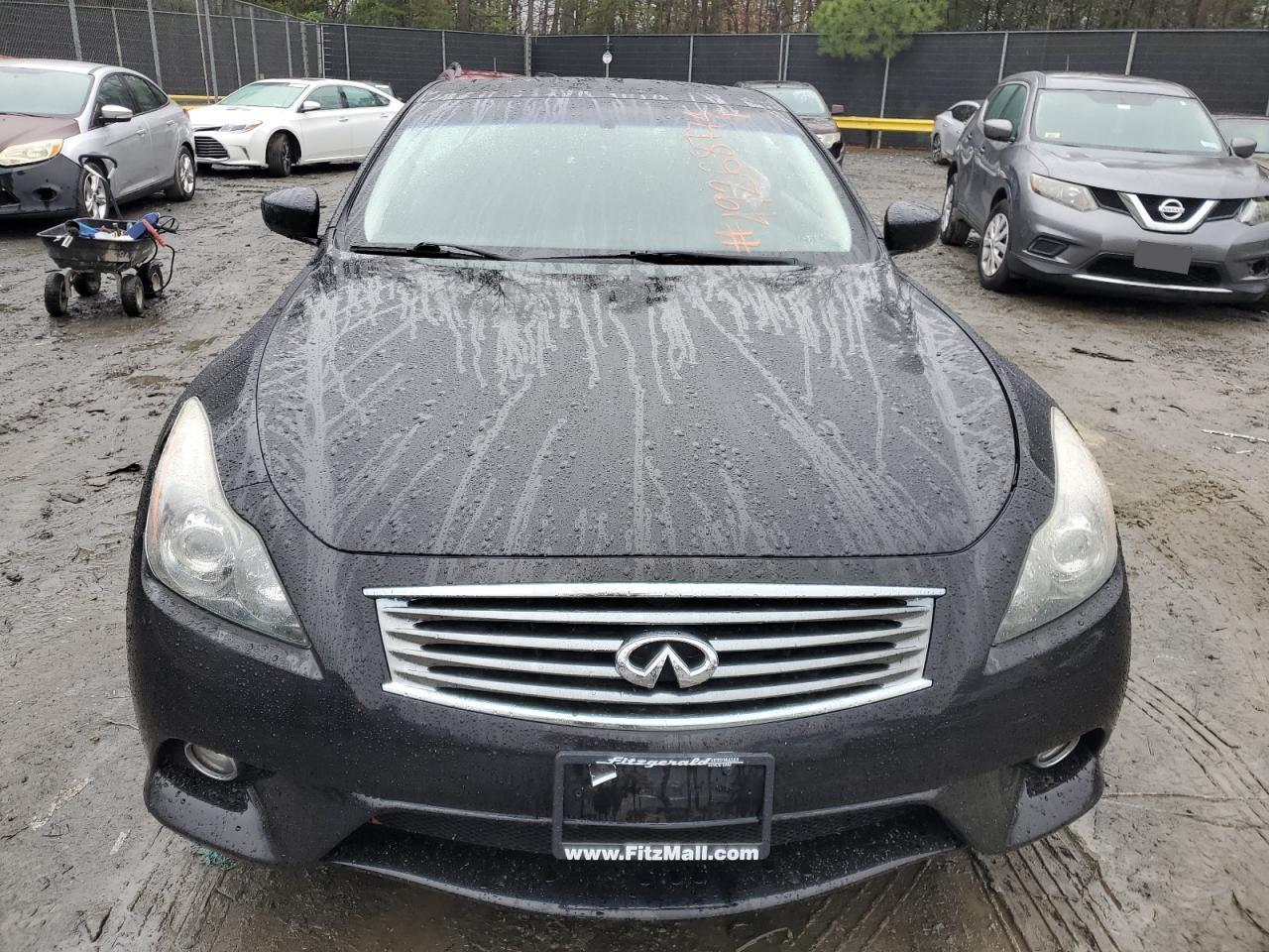 2011 Infiniti G37 - Image 5