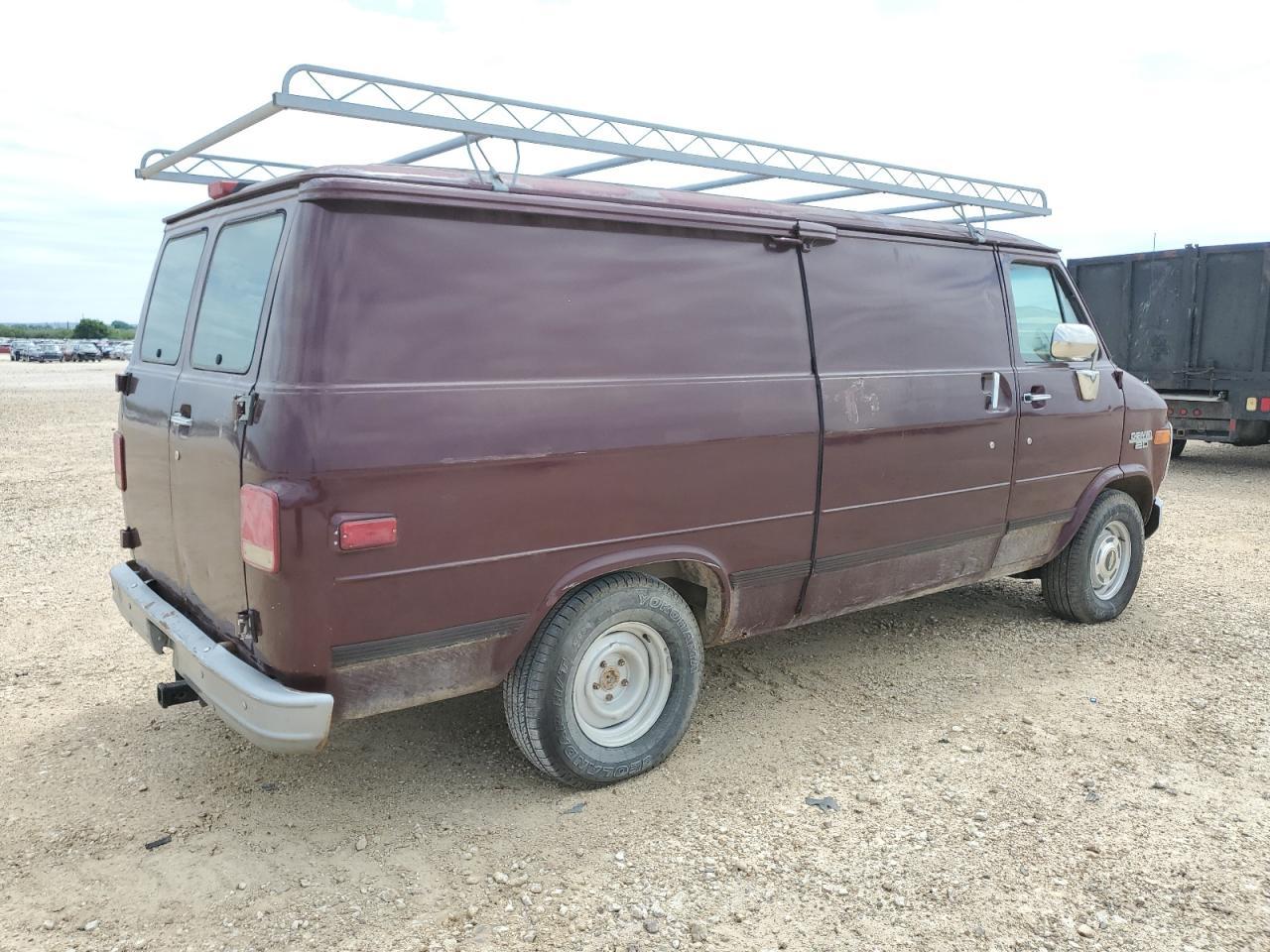 1994 Chevrolet G20 - Image 3