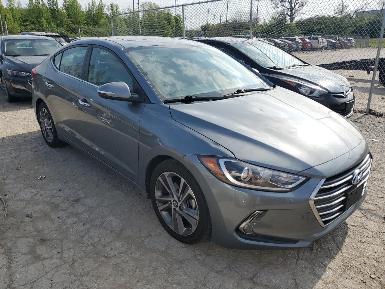2017 Hyundai Elantra Se - Фото 4