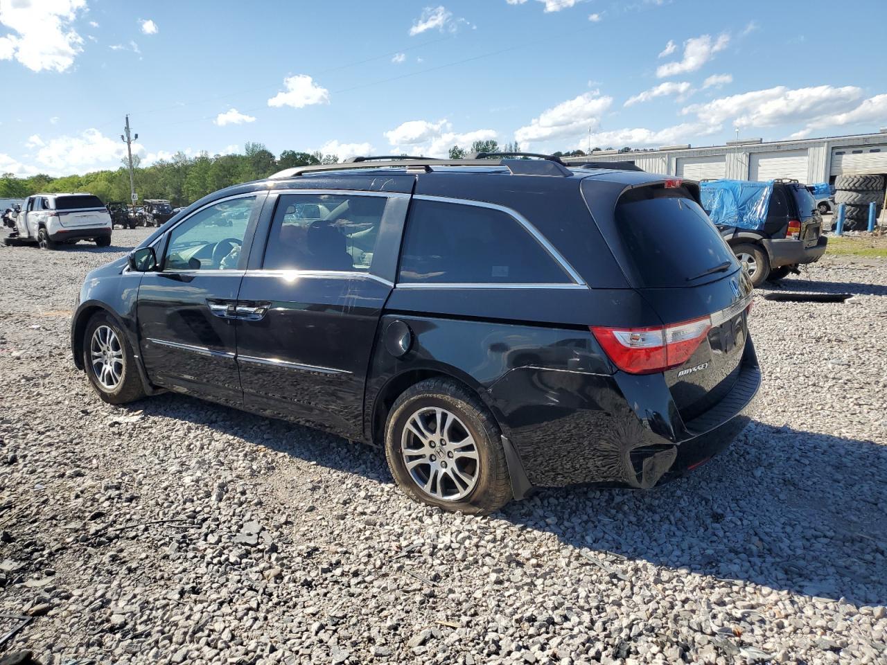2013 Honda Odyssey Exl - Image 2