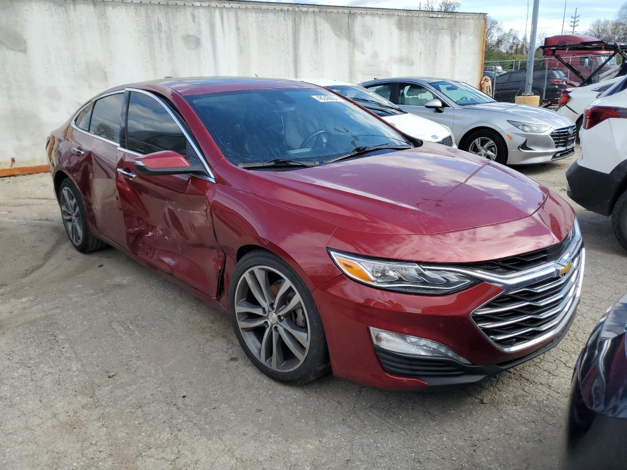 2020 Chevrolet Malibu Premier - Фото 4
