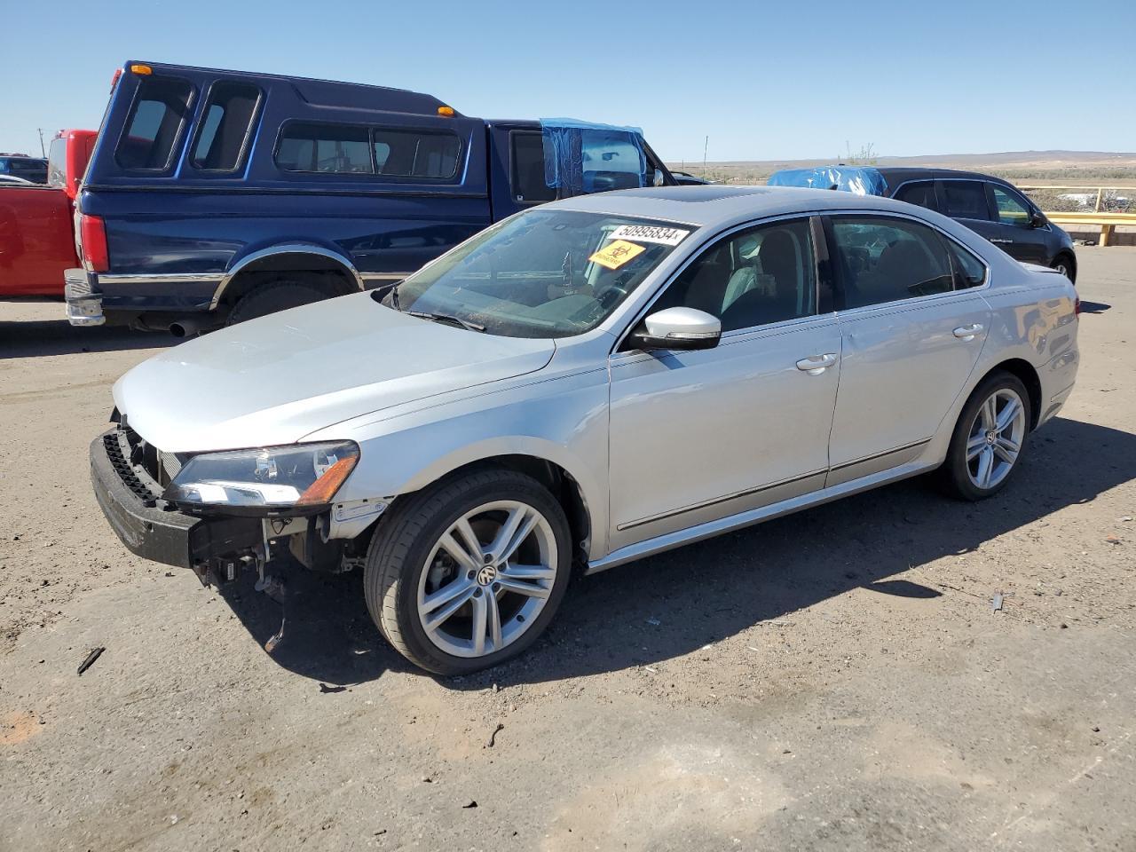 2013 Volkswagen Passat Sel