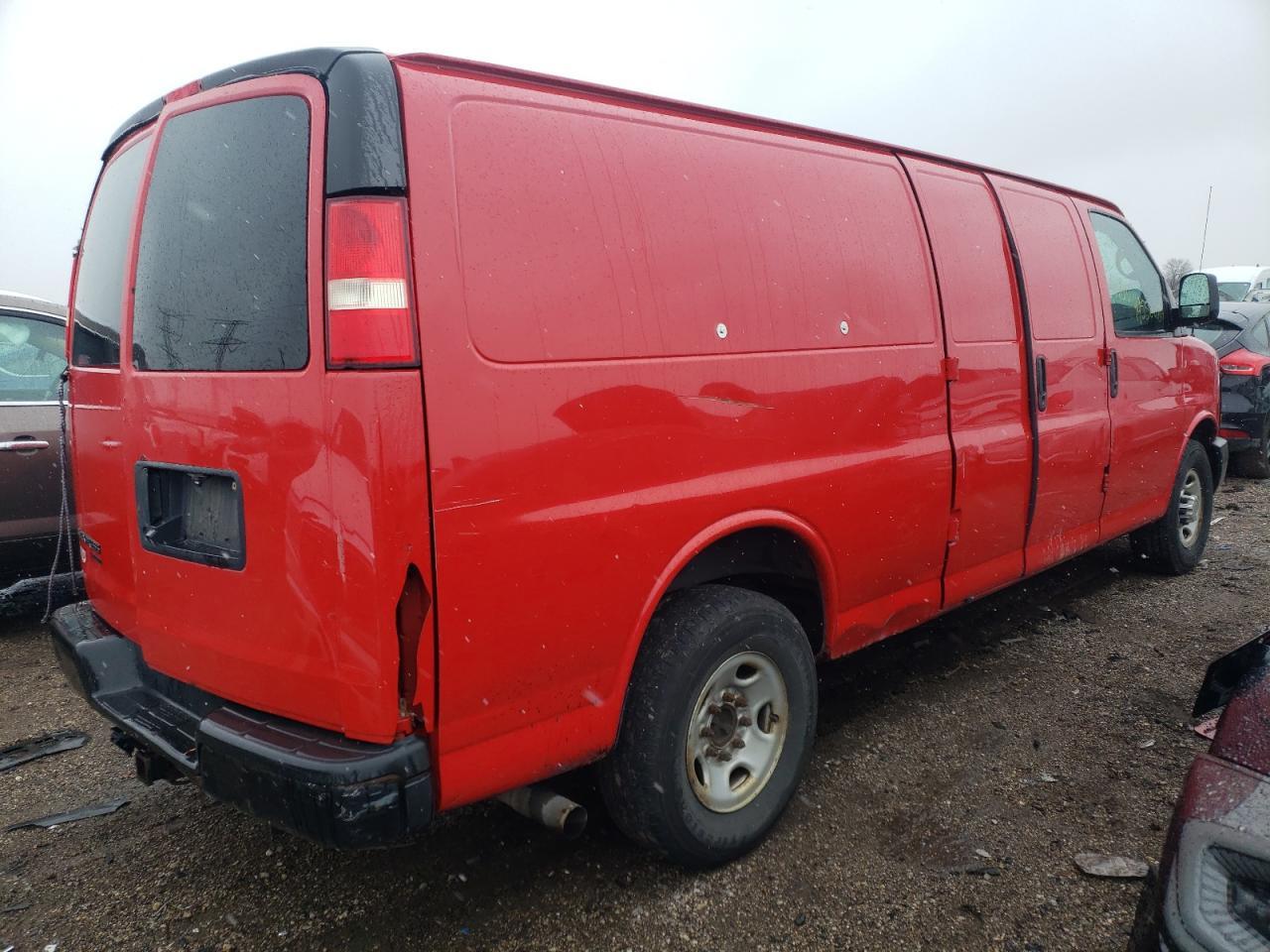 2014 Chevrolet Express G3500 - Фото 3