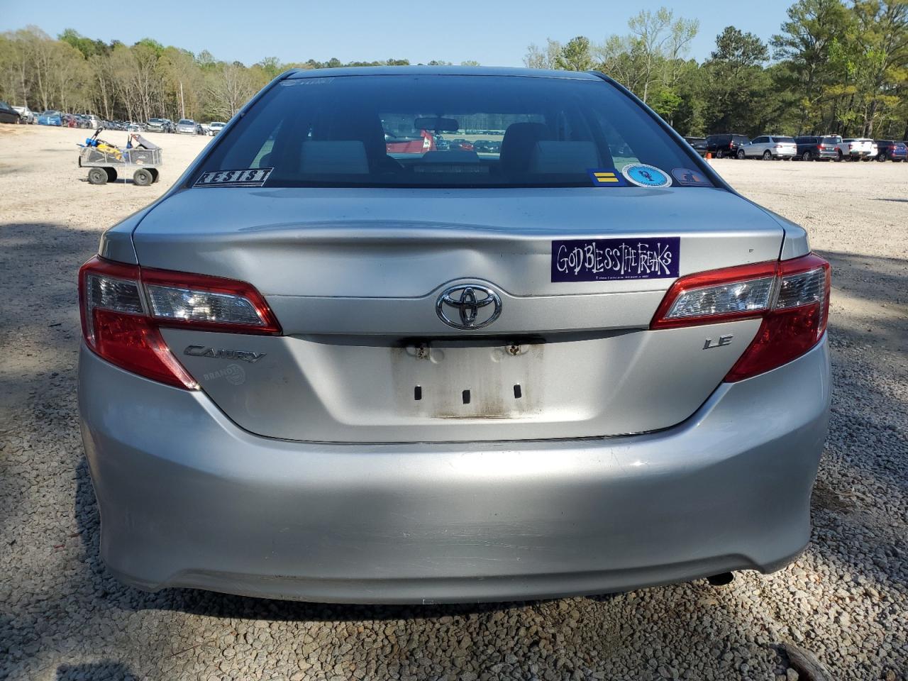 2012 Toyota Camry Base - Image 6